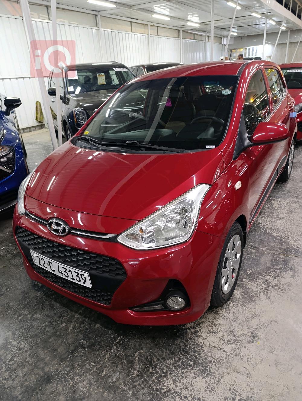 هیوندای i10